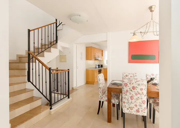 Luis Ii * Puerto del Carmen (Lanzarote)